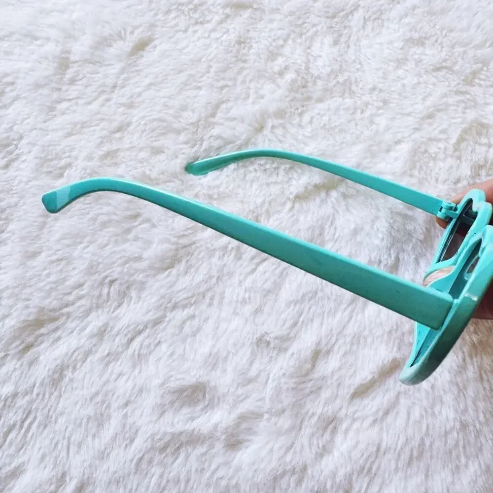 Pixie Green Girl Heart-shape Sunglasses
